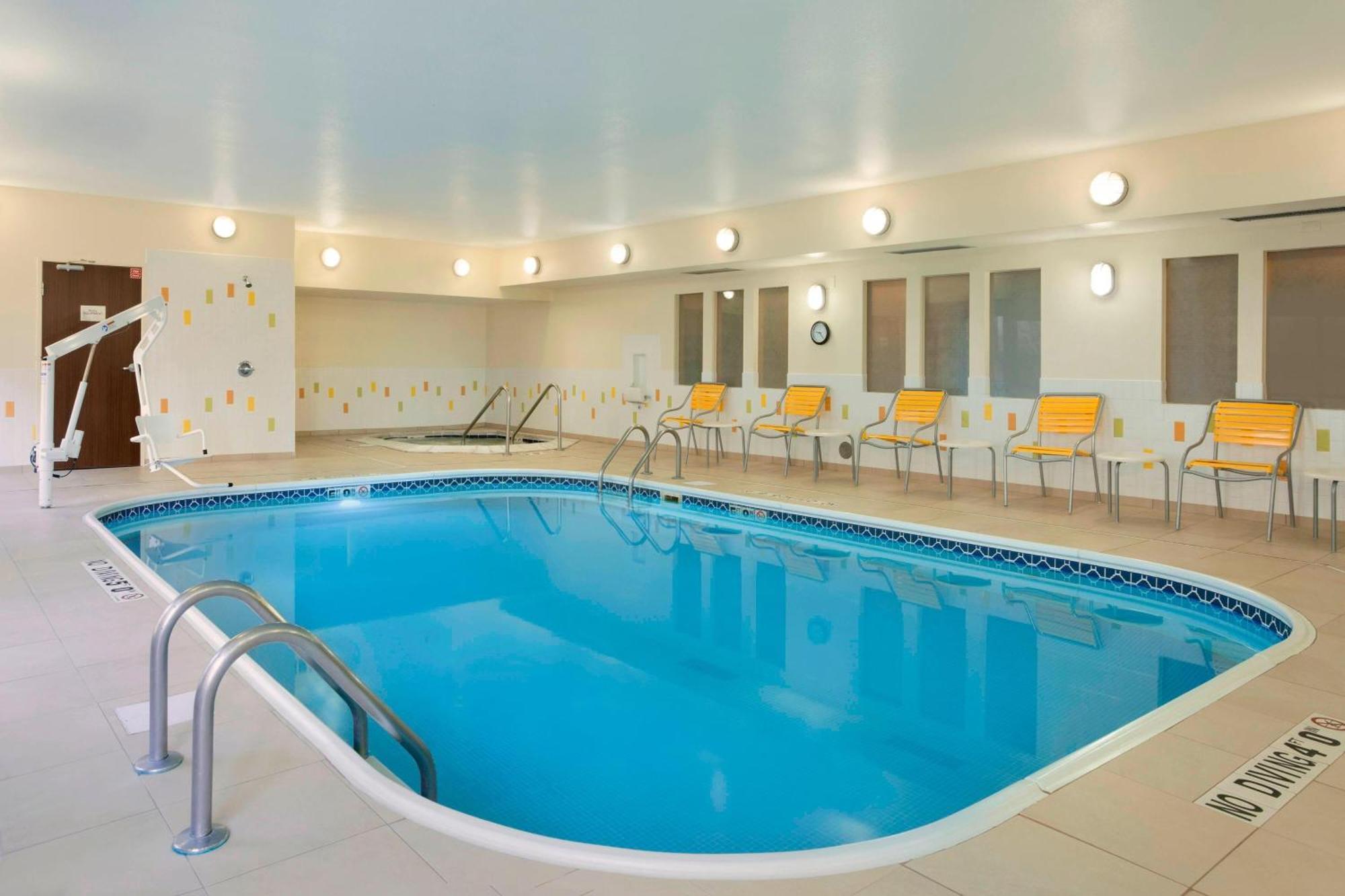 Fairfield Inn & Suites Mansfield Ontario Buitenkant foto