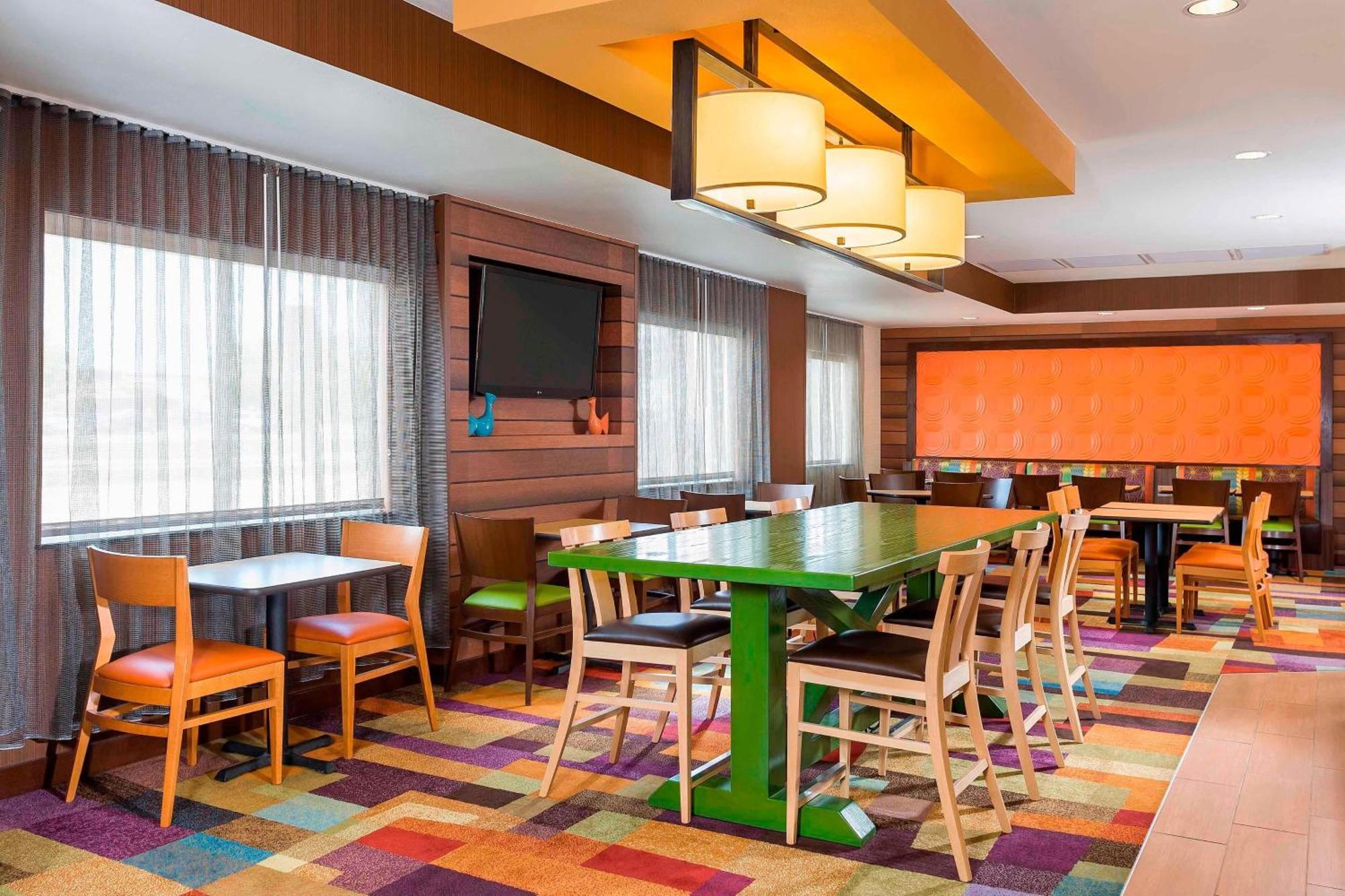 Fairfield Inn & Suites Mansfield Ontario Buitenkant foto